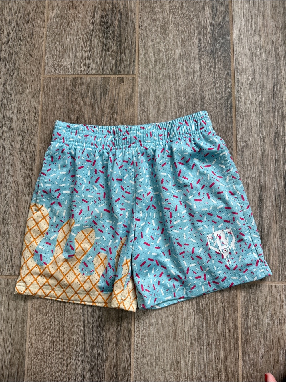 BL 101 Light Blue Ice Cream Shorts - boys size large